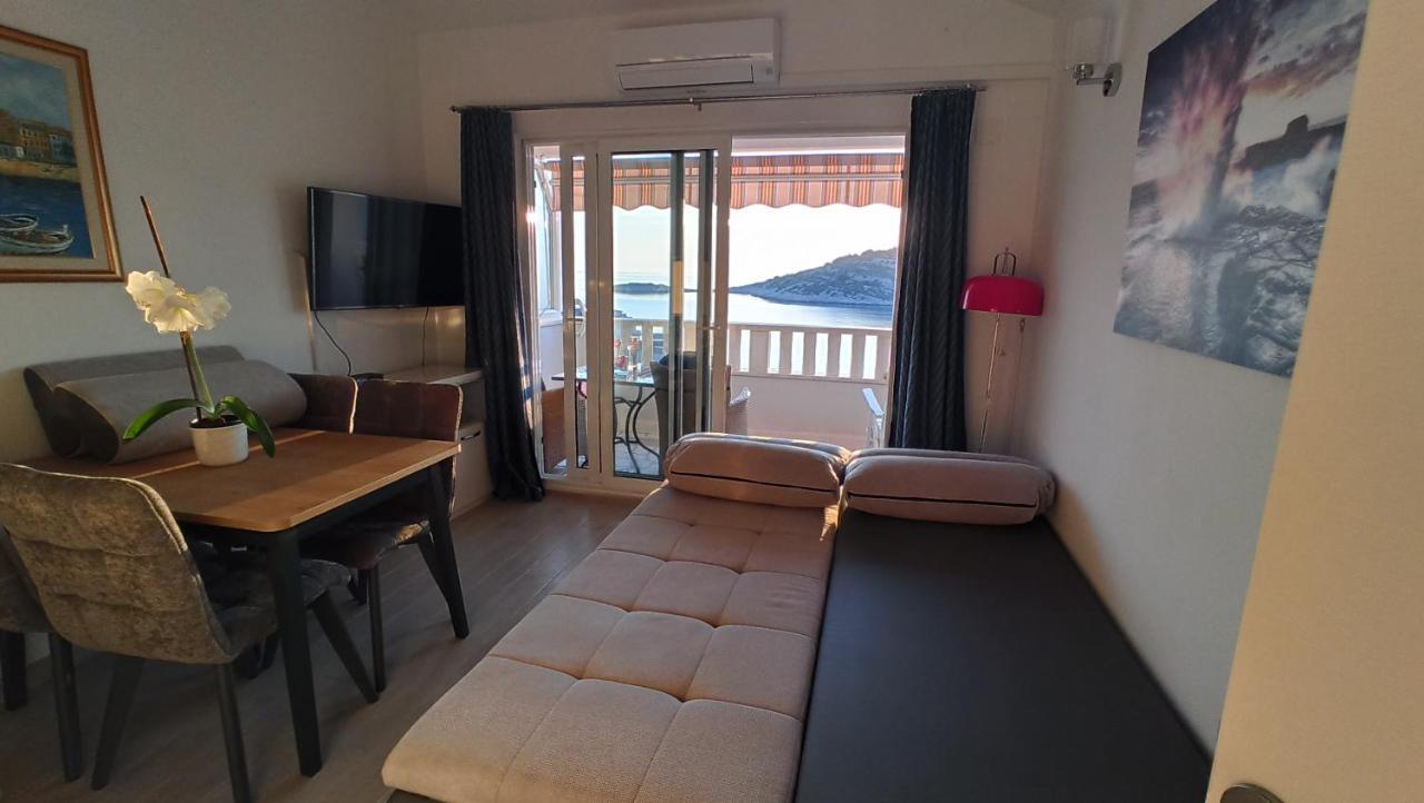 Jakopovic Apartments Рогозница Экстерьер фото