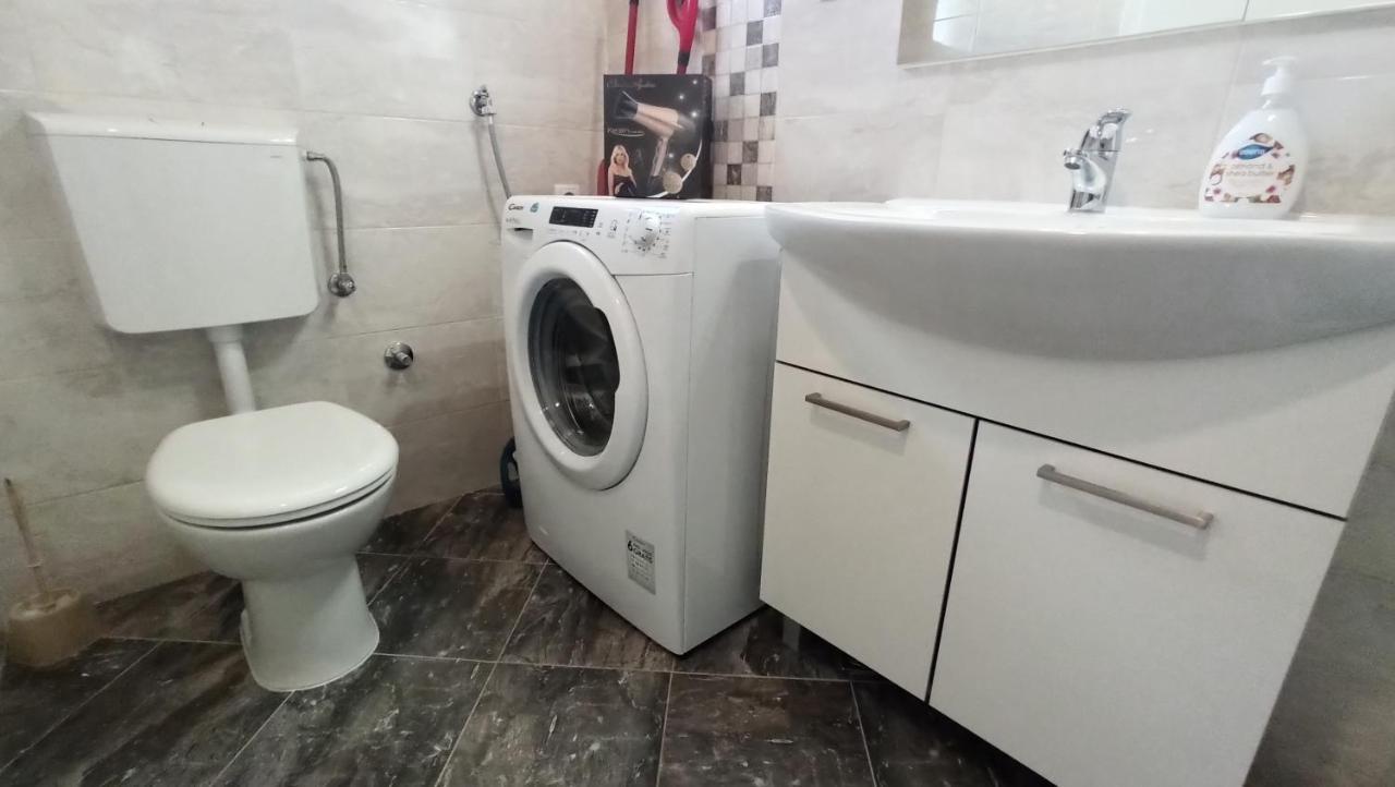 Jakopovic Apartments Рогозница Экстерьер фото