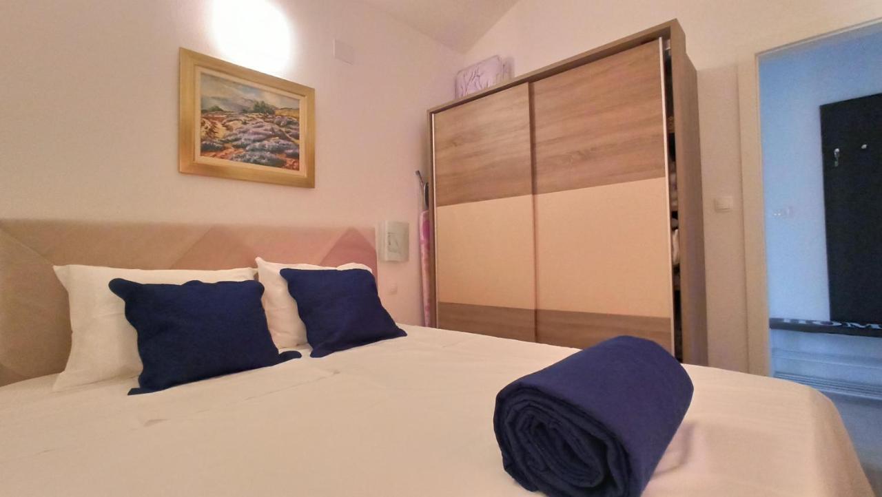 Jakopovic Apartments Рогозница Экстерьер фото